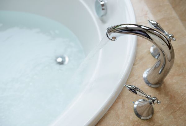 Cost of Tub Faucet Replacement in Monroe