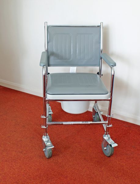 Cost of Commode Replacement in Monroe